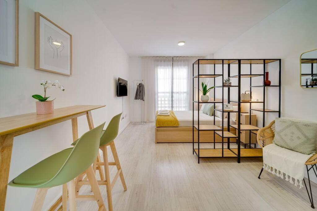 Sophisticated Studio In The Center Of Málaga Exterior foto